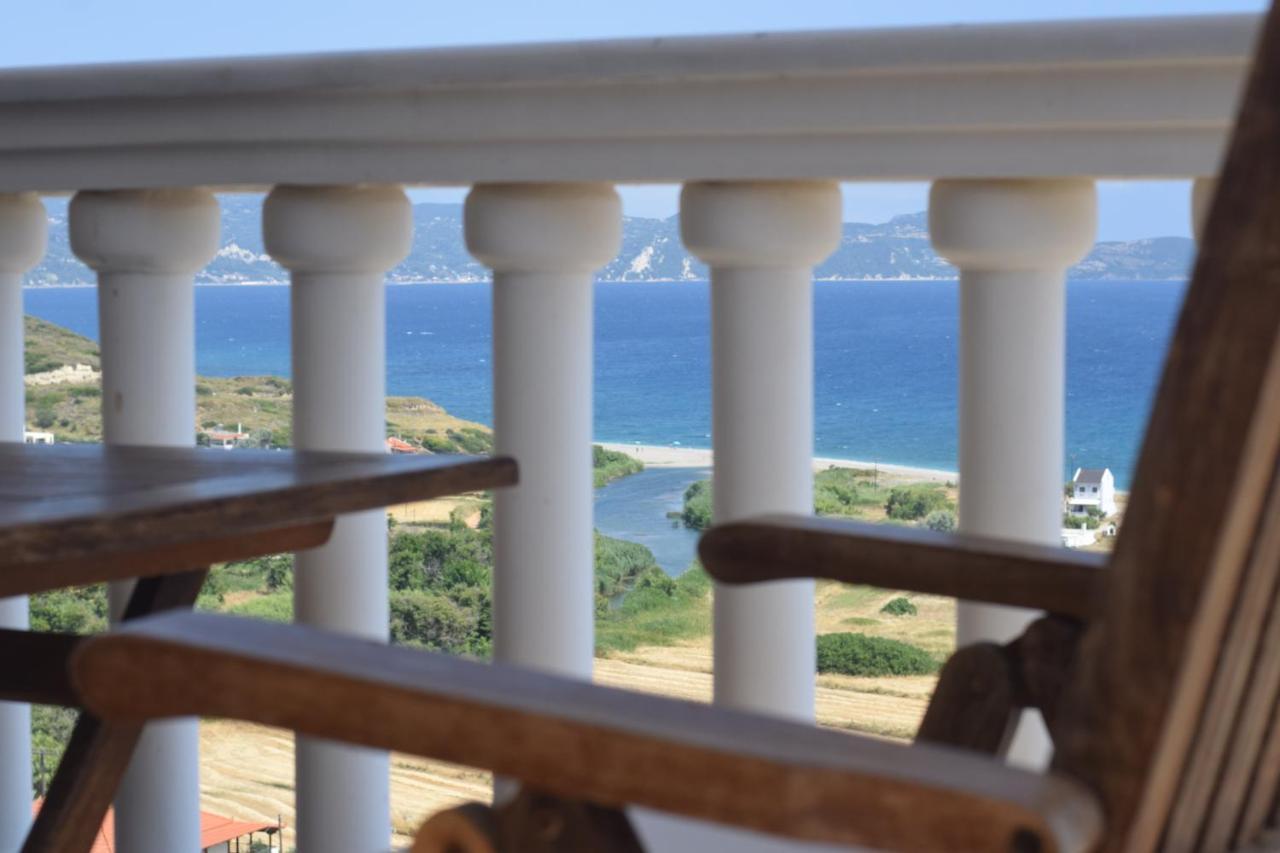 Villa Pasifai Mourteri Luaran gambar