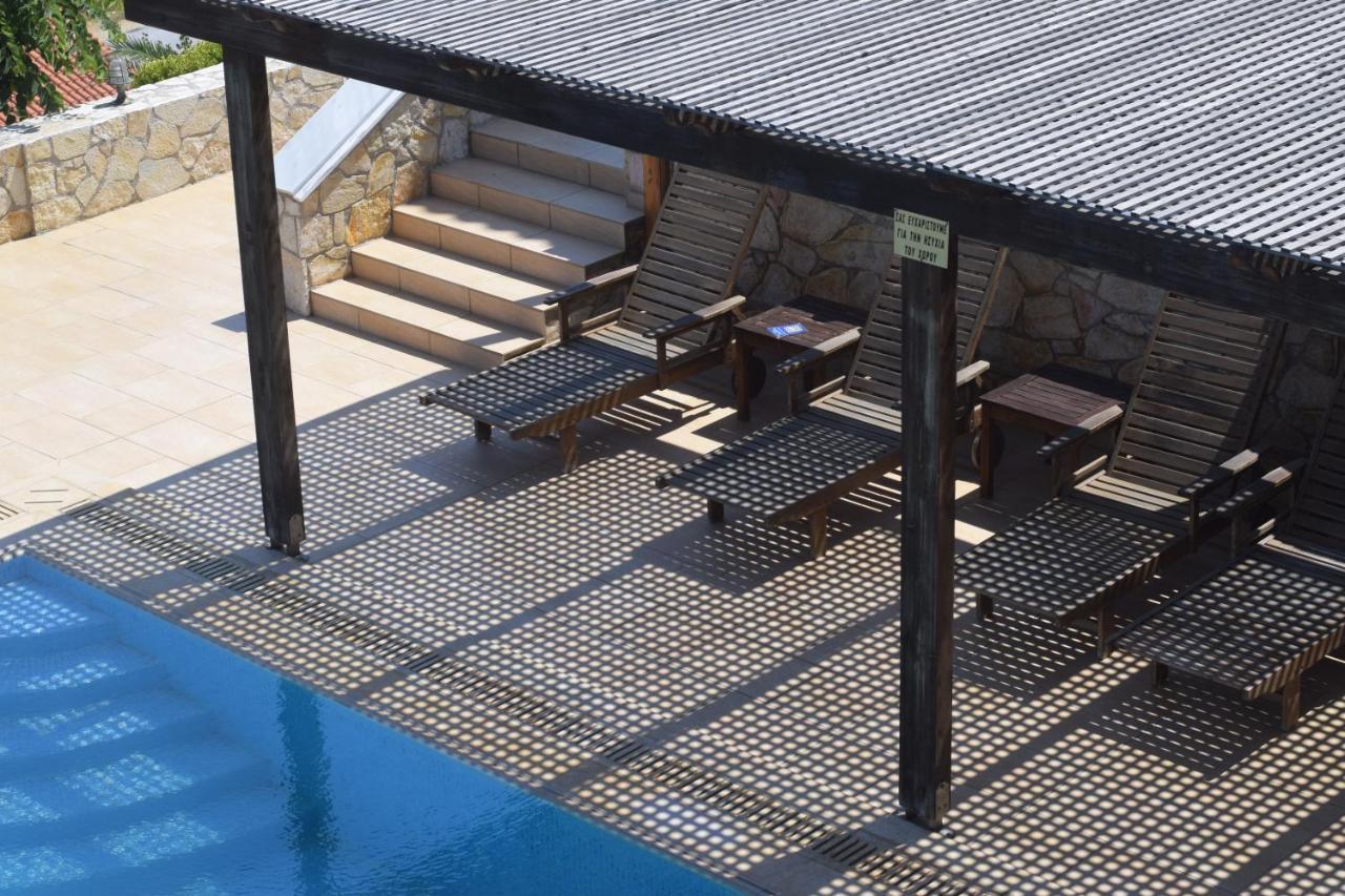 Villa Pasifai Mourteri Luaran gambar